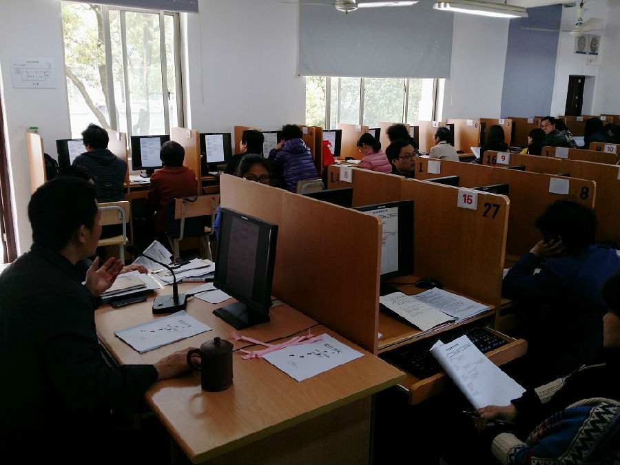 2014-04-03 辅导员001.jpg