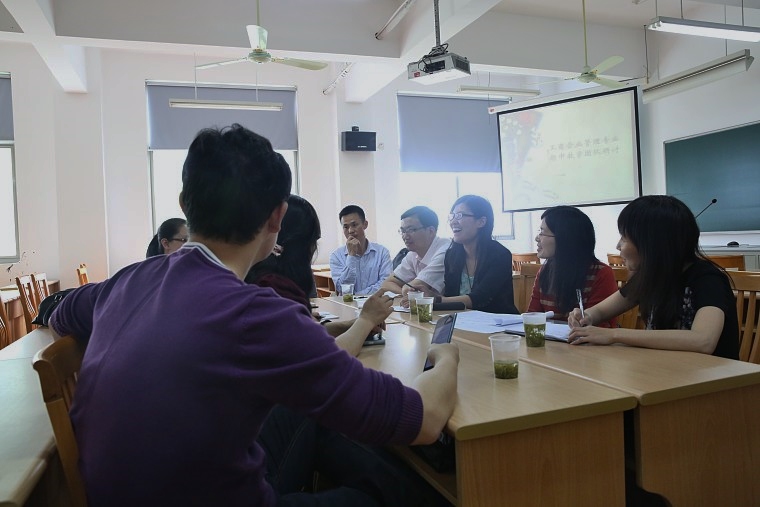 15-05-16 教师专业研讨活动 04.jpg