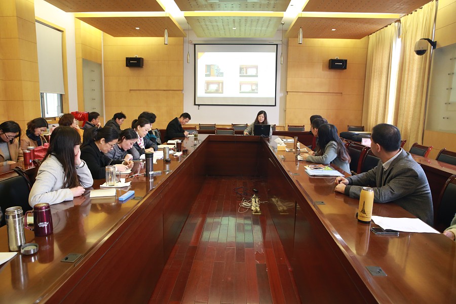 16-12-01教师系列讲座02.jpg