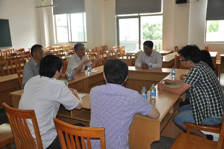 2014-06-08 新专业学位专家评审指导_69.jpg