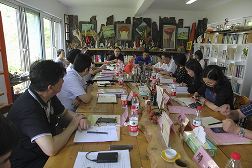 与会专家总结.JPG 与会专家总结.JPG