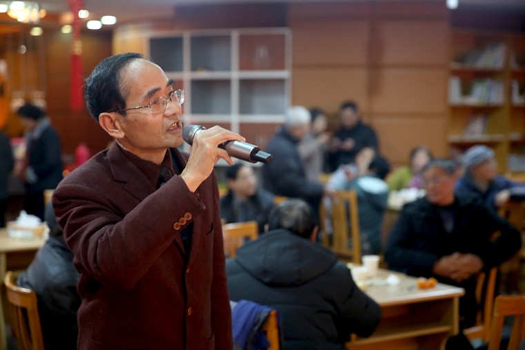 15-01-13 退休教工茶话会 28.jpg