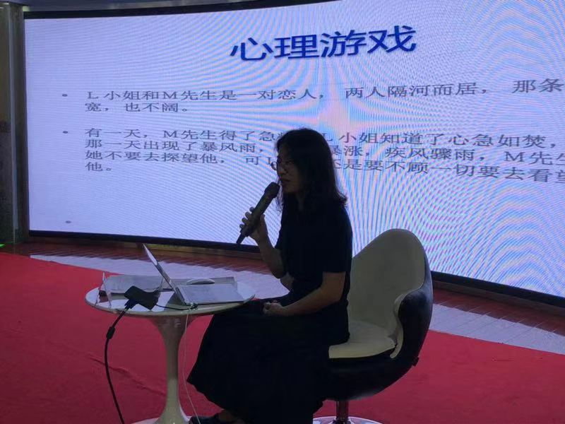 沟通1.jpg 沟通1.jpg